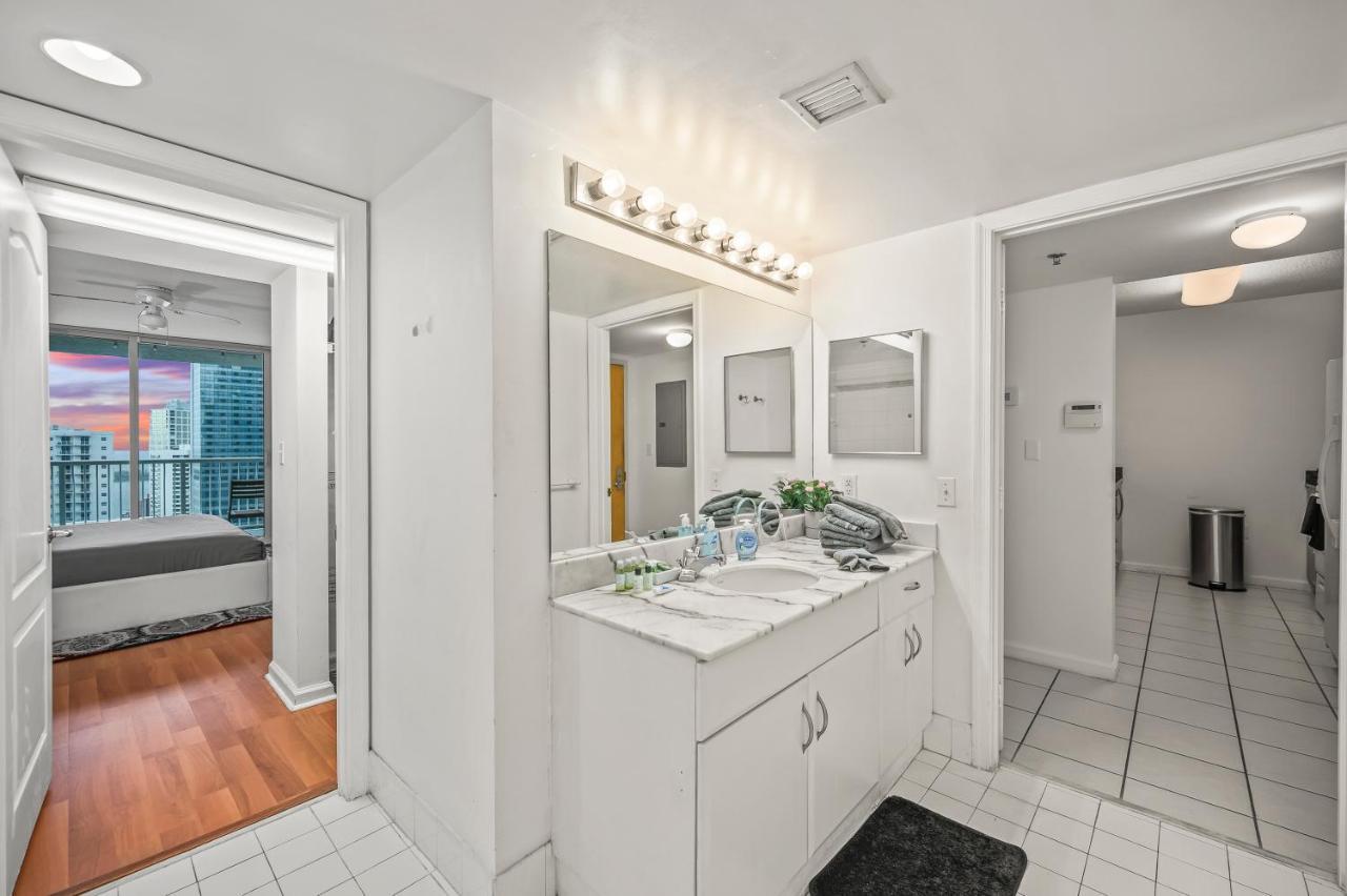 ميامي Luxurious 1Br High Rise Condo Brickell-Free Parking المظهر الخارجي الصورة