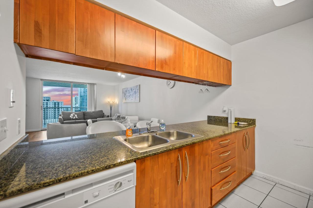 ميامي Luxurious 1Br High Rise Condo Brickell-Free Parking المظهر الخارجي الصورة